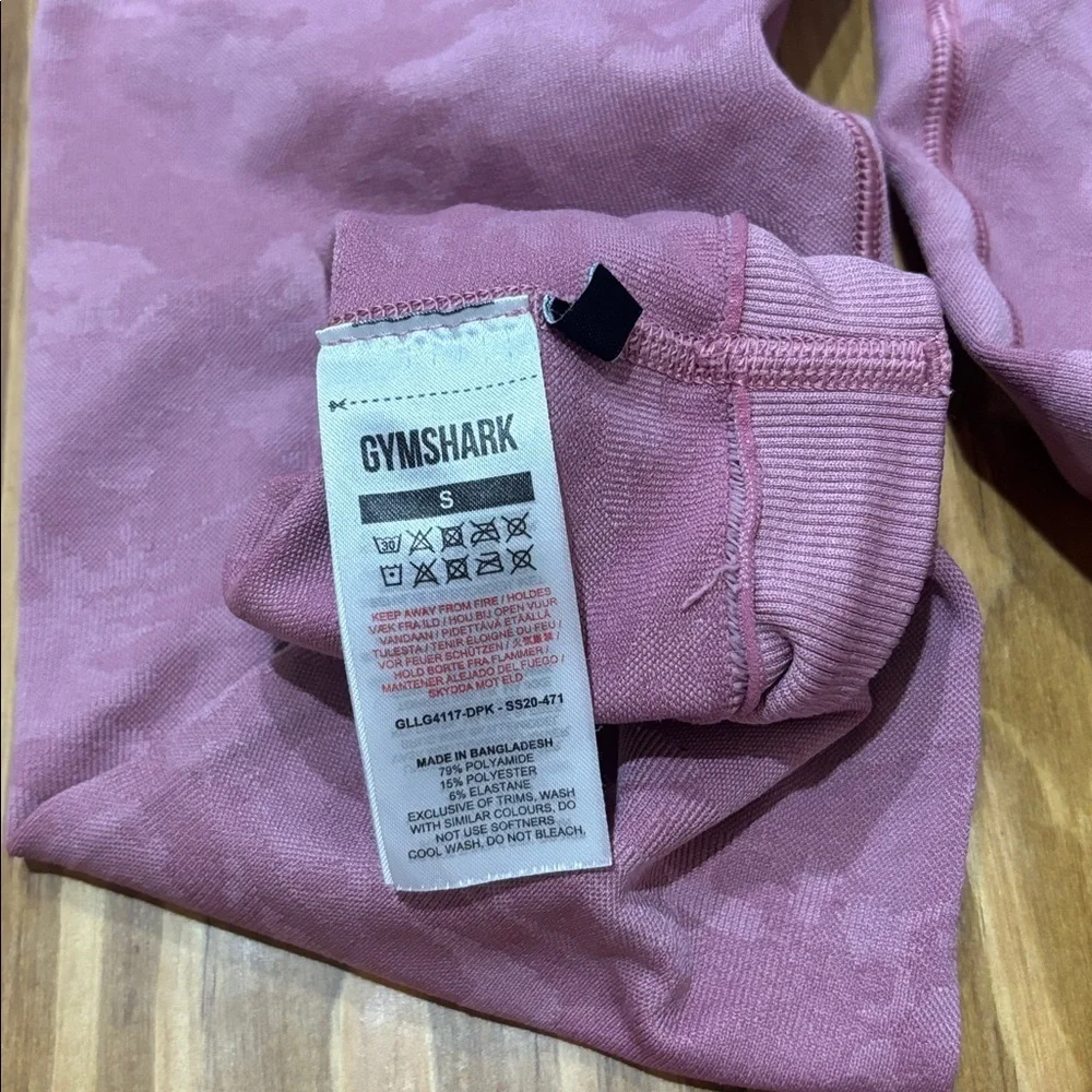 Gymshark Size Small Pink Camo Leggings